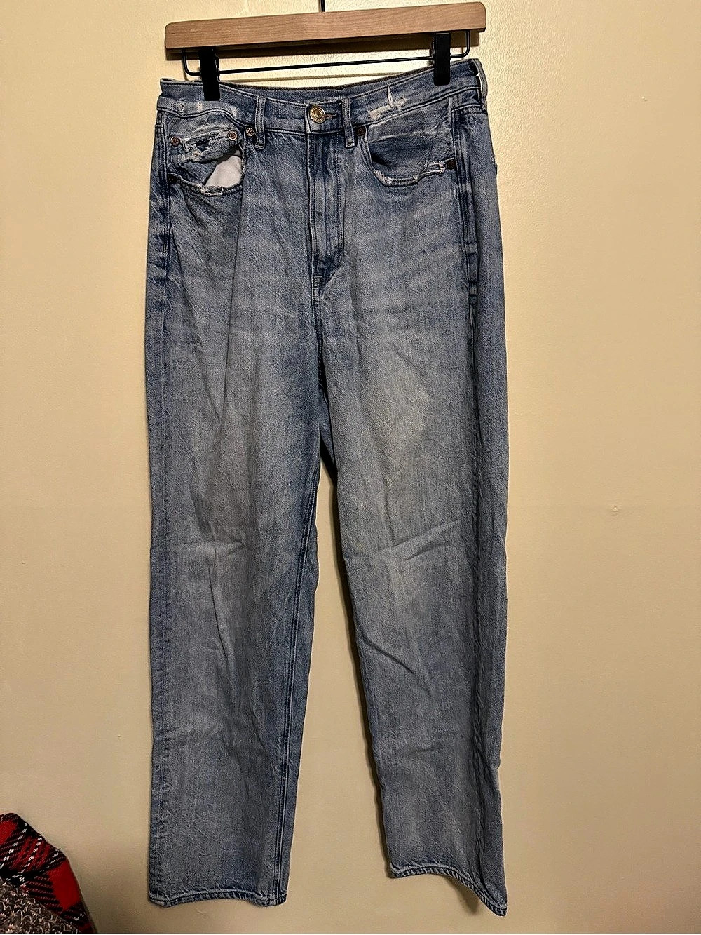 American Eagle Boyfriend Jean Distressed Blue Waist 8 Good